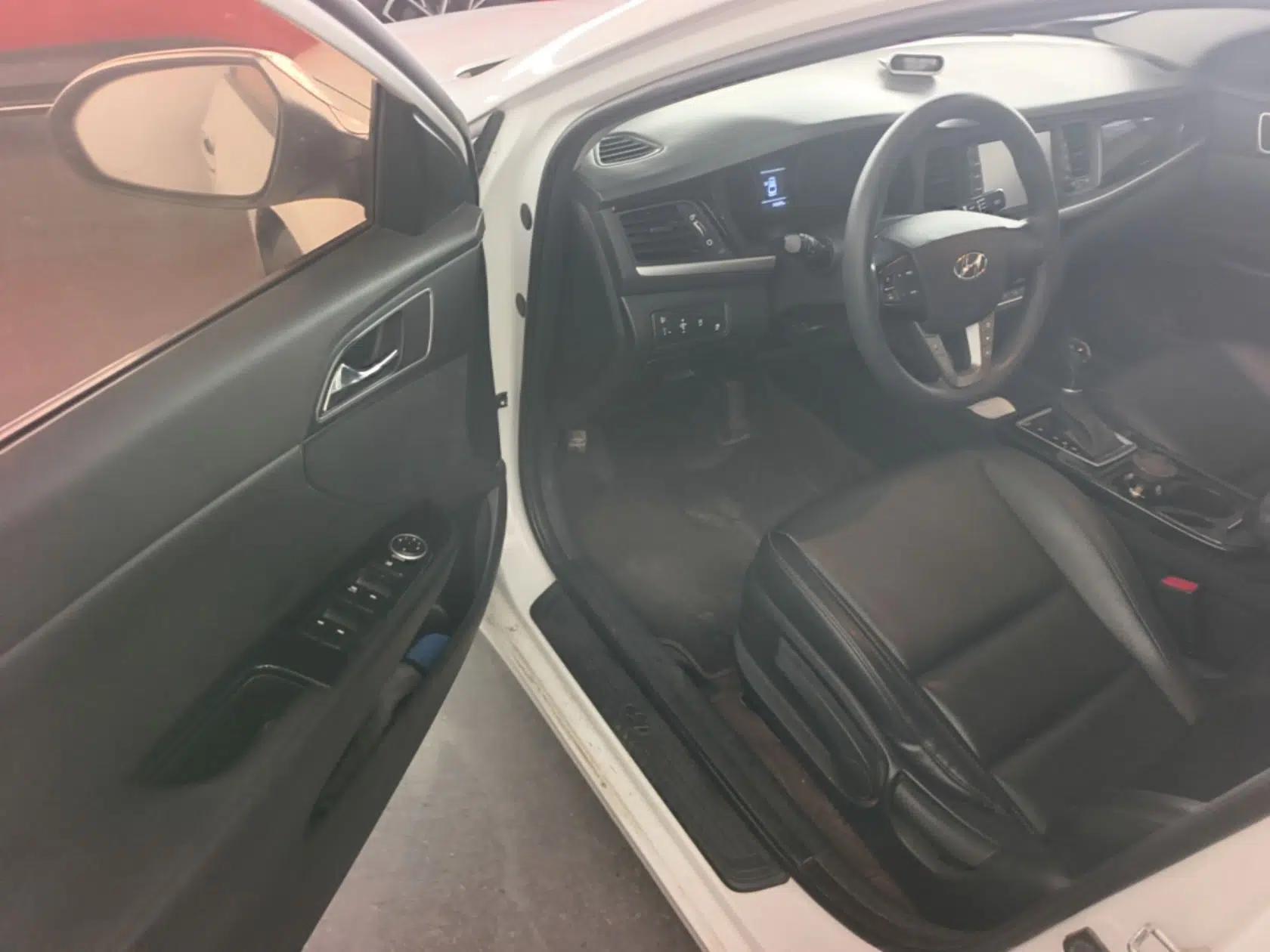 Hyundai Mistra 2017 1.8L Automatic Smart GLS China V Standard — миниатюра 19