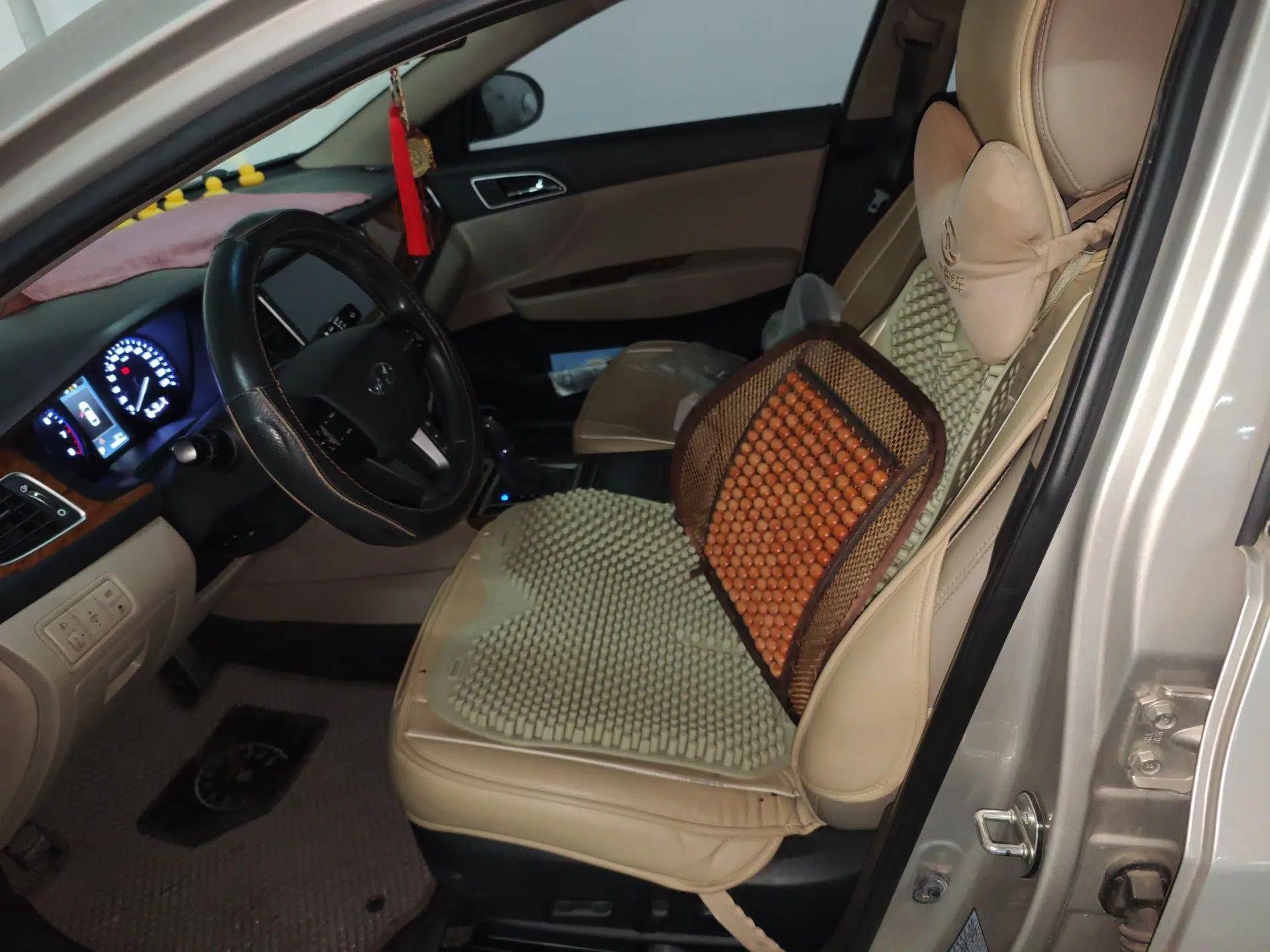 Hyundai Mistra 2014 1.8L Automatic Deluxe DLX Model — миниатюра 14