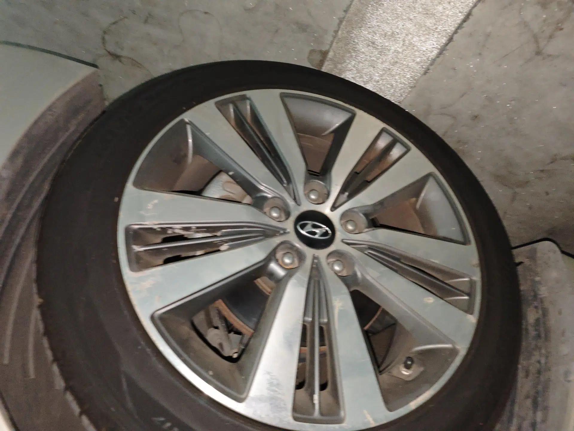 Hyundai Mistra 2014 1.8L Automatic Deluxe DLX Model — миниатюра 8