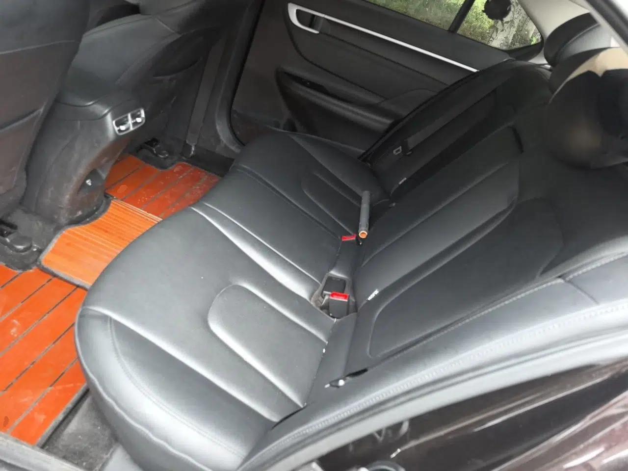 Hyundai Mistra 2021 1.8L CVT LUX Premium Edition — миниатюра 18