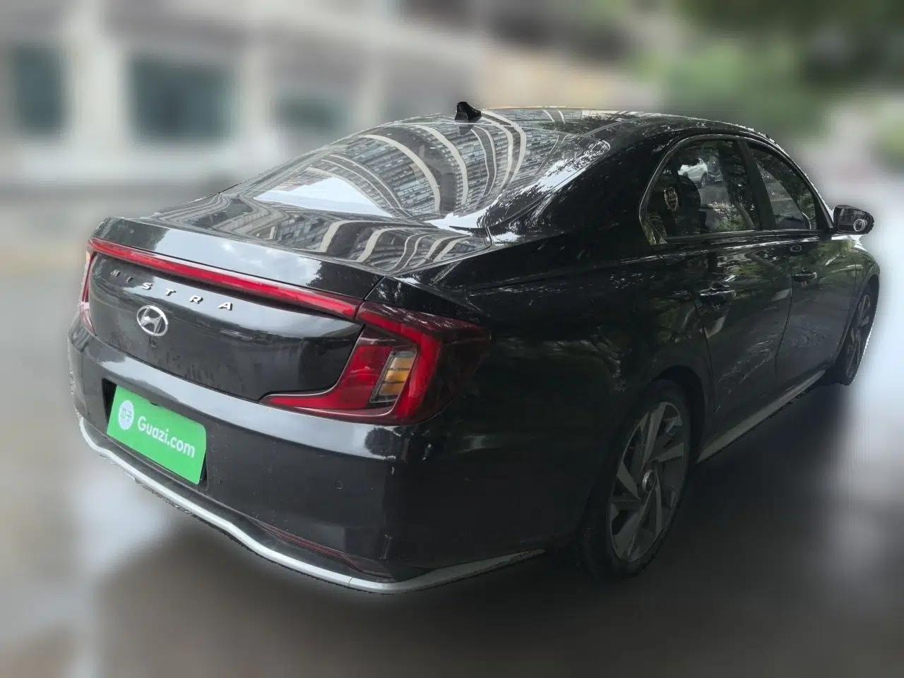 Hyundai Mistra 2021 1.8L CVT LUX Premium Edition — миниатюра 6