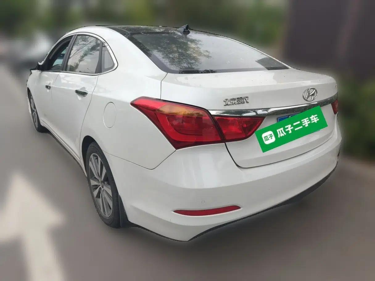 Hyundai Mistra 2016 1.8L Automatic Smart GLS — миниатюра 4
