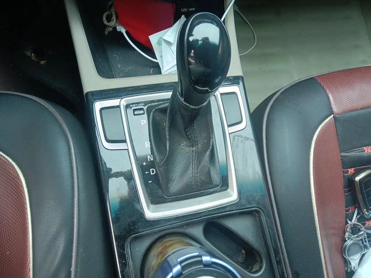 Hyundai Mistra 2014 1.8L Automatic Smart GLS — миниатюра 15