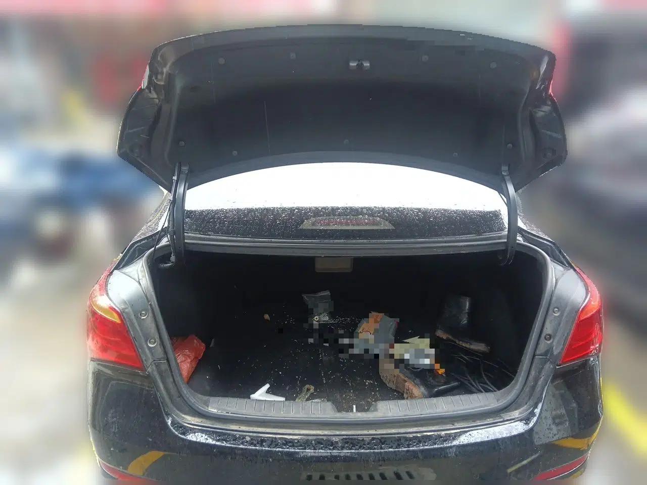 Hyundai Mistra 2014 1.8L Automatic Smart GLS — миниатюра 20