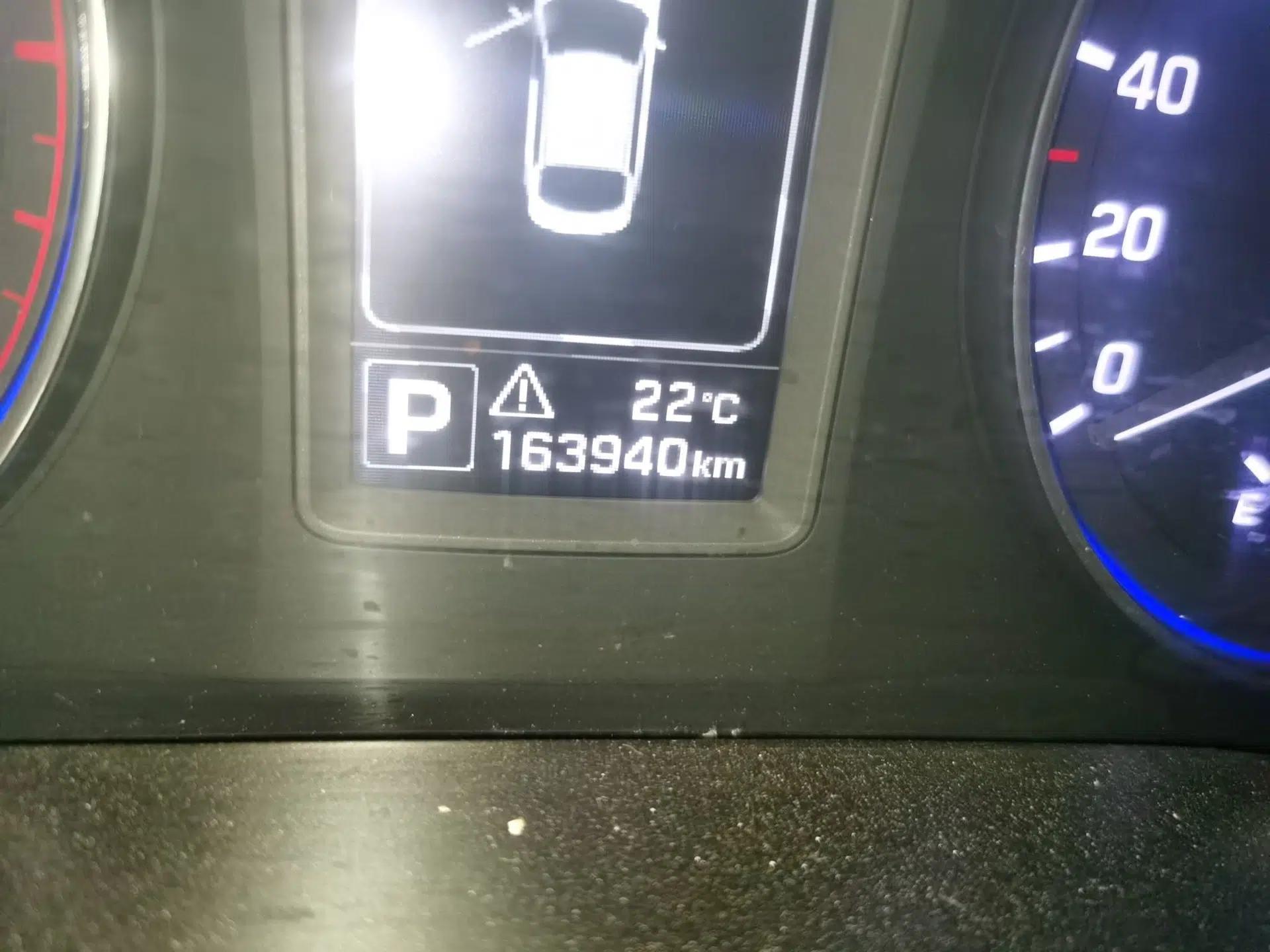 Hyundai Mistra 2014 1.8L Automatic Smart GLS — миниатюра 13