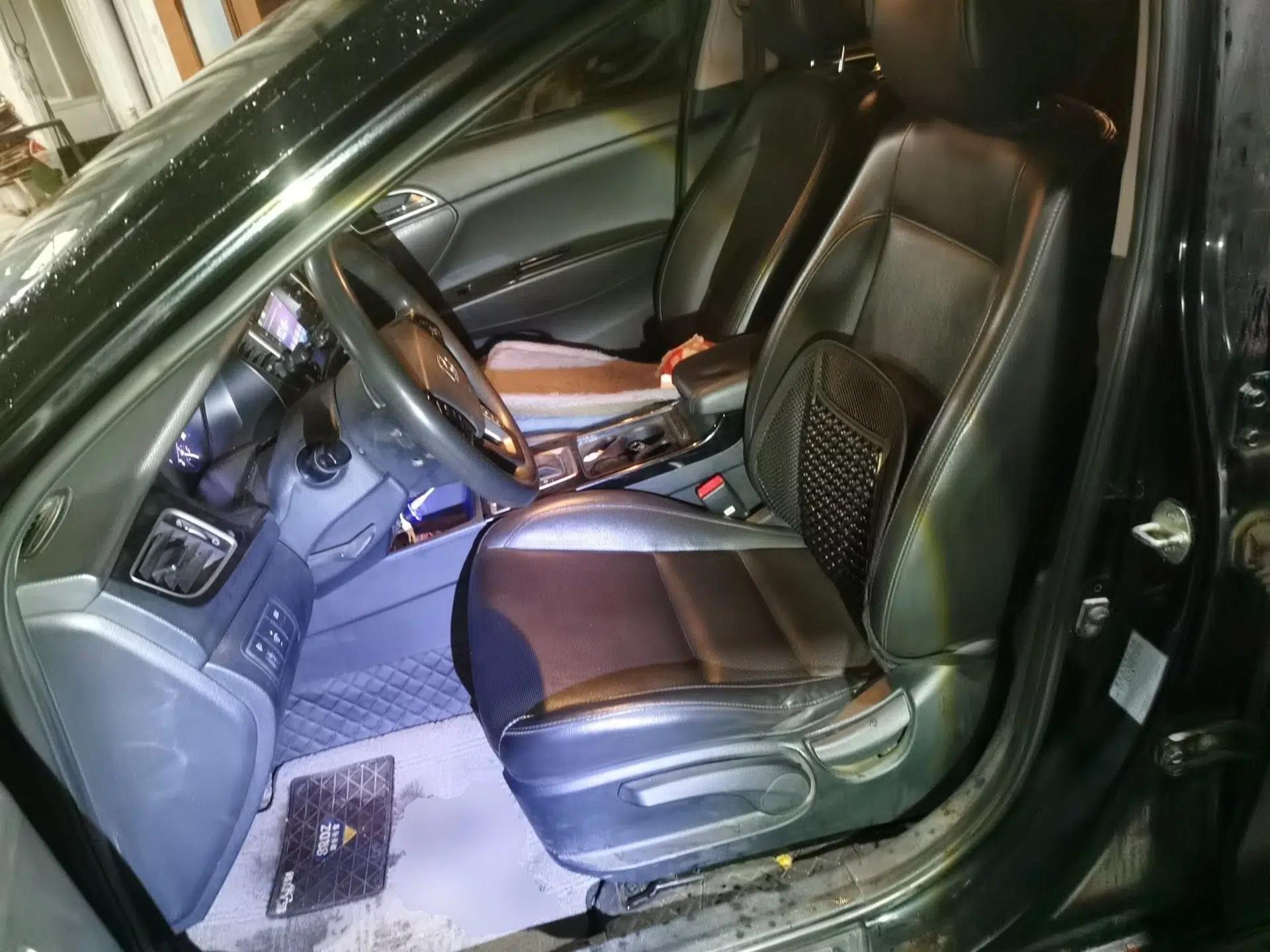 Hyundai Mistra 2014 1.8L Automatic Smart GLS — миниатюра 16