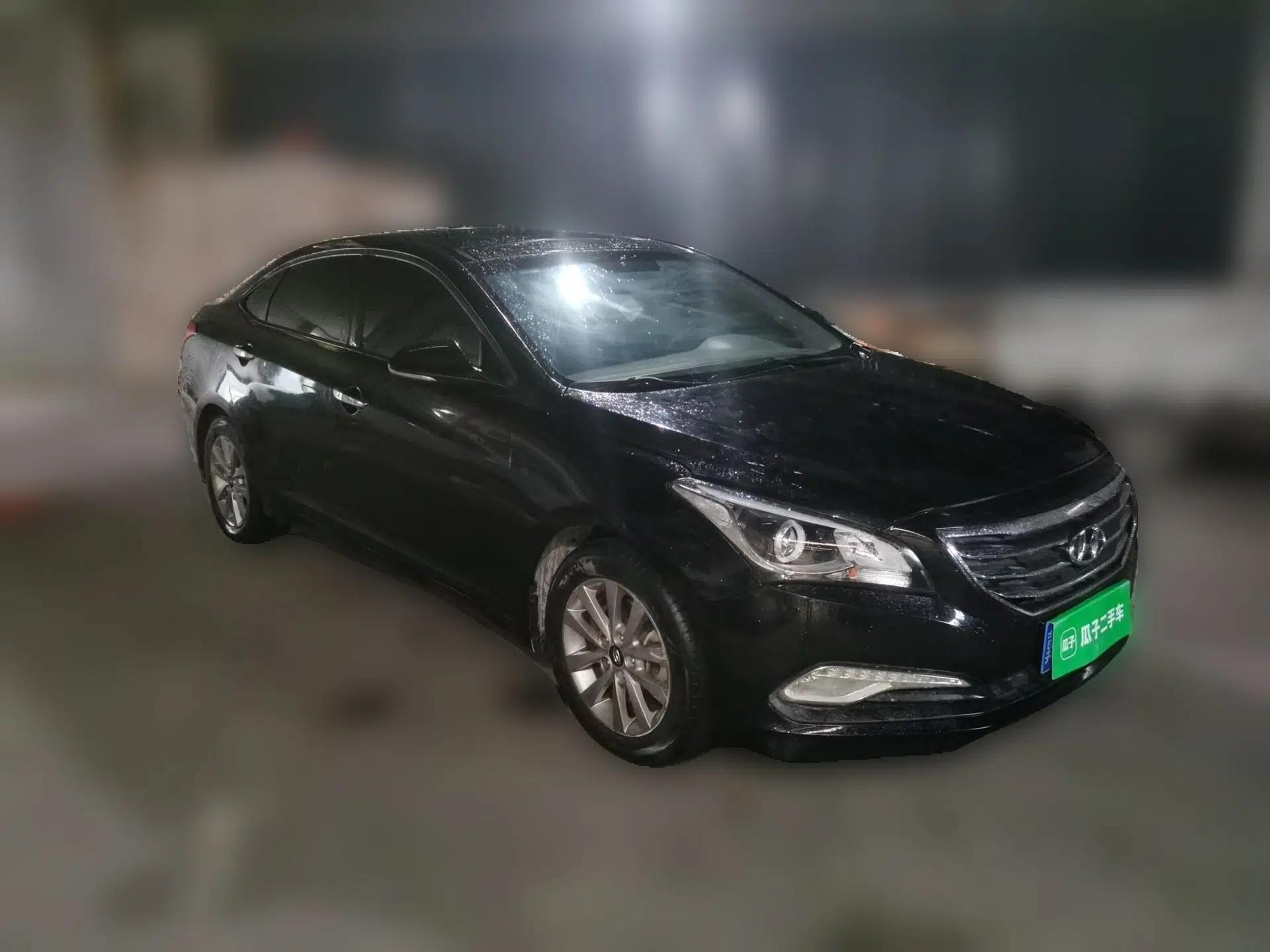Hyundai Mistra 2014 1.8L Automatic Smart GLS — миниатюра 3