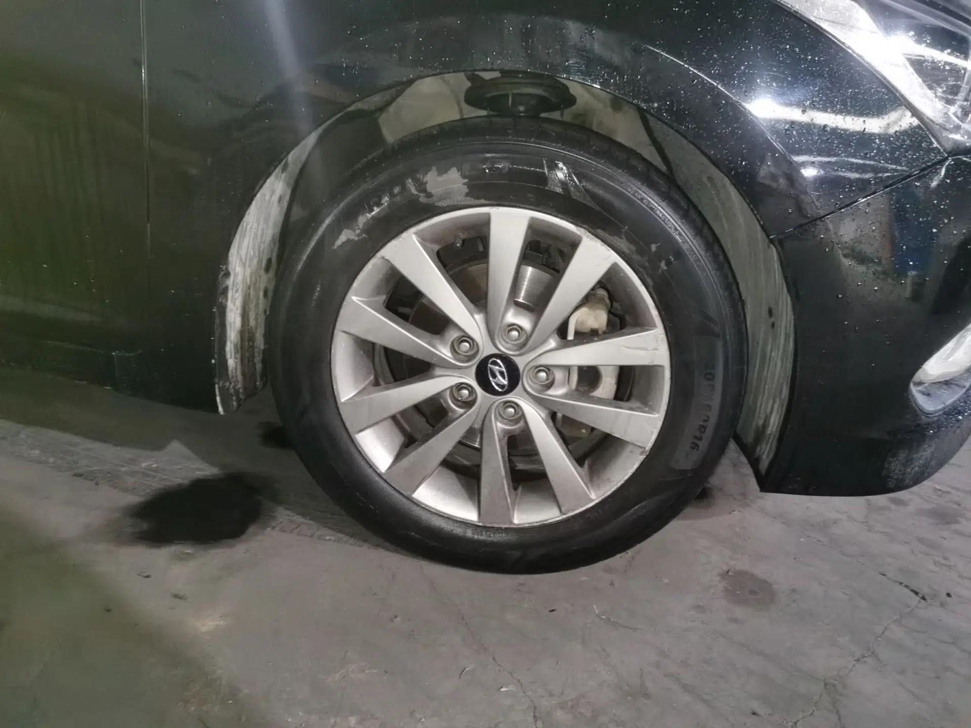 Hyundai Mistra 2014 1.8L Automatic Smart GLS — миниатюра 8