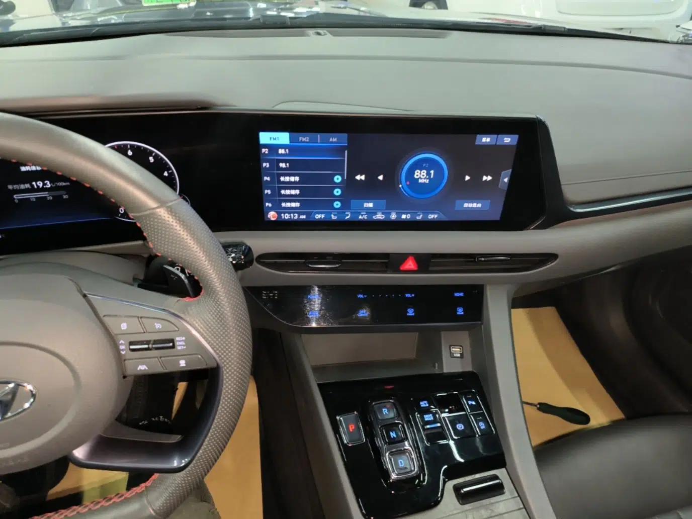 Hyundai Sonata 2022 380TGDi Automatic 20th Anniversary Edition — миниатюра 16