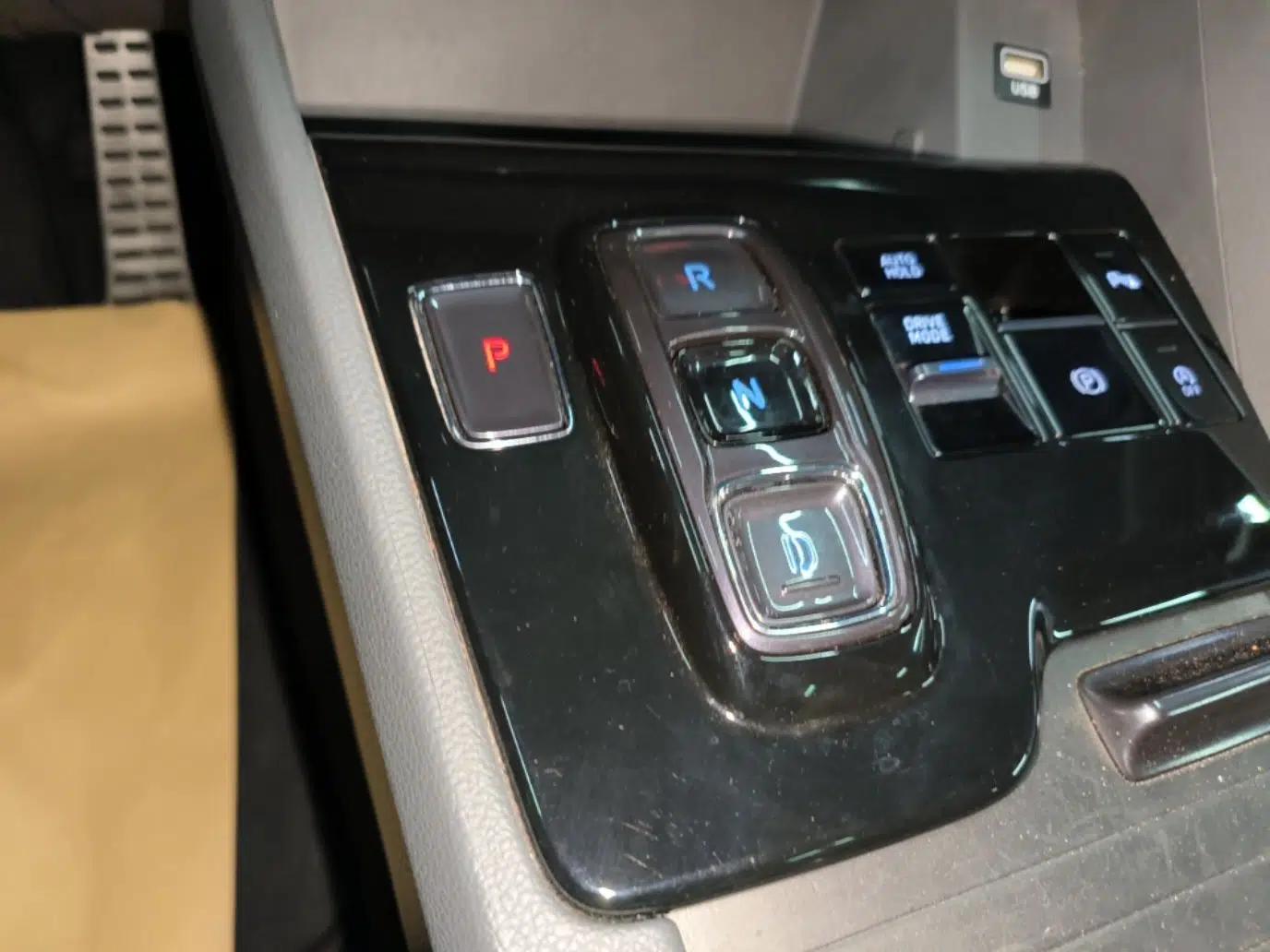 Hyundai Sonata 2022 380TGDi Automatic 20th Anniversary Edition — миниатюра 17