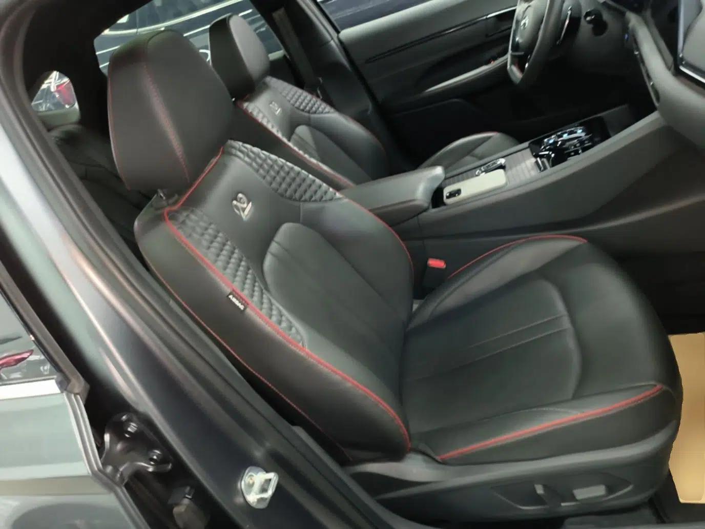 Hyundai Sonata 2022 380TGDi Automatic 20th Anniversary Edition — миниатюра 23
