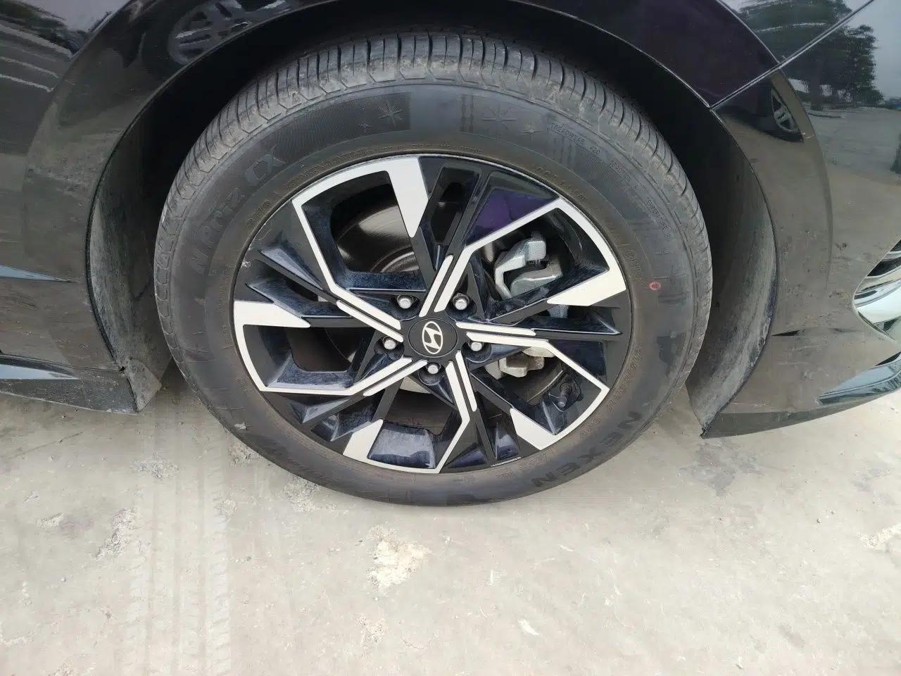 Hyundai Sonata 2024 1.5T Pro — миниатюра 8