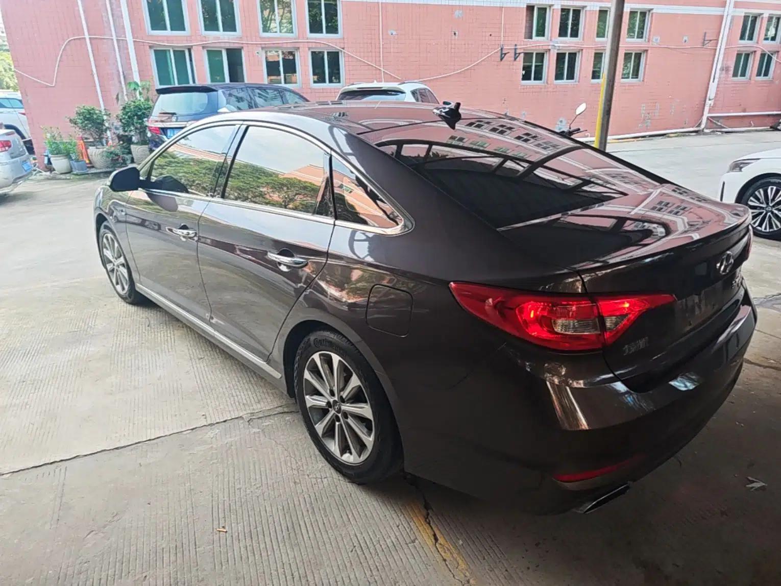 Hyundai Sonata 2017 1.6T GLS Smart Model — миниатюра 4