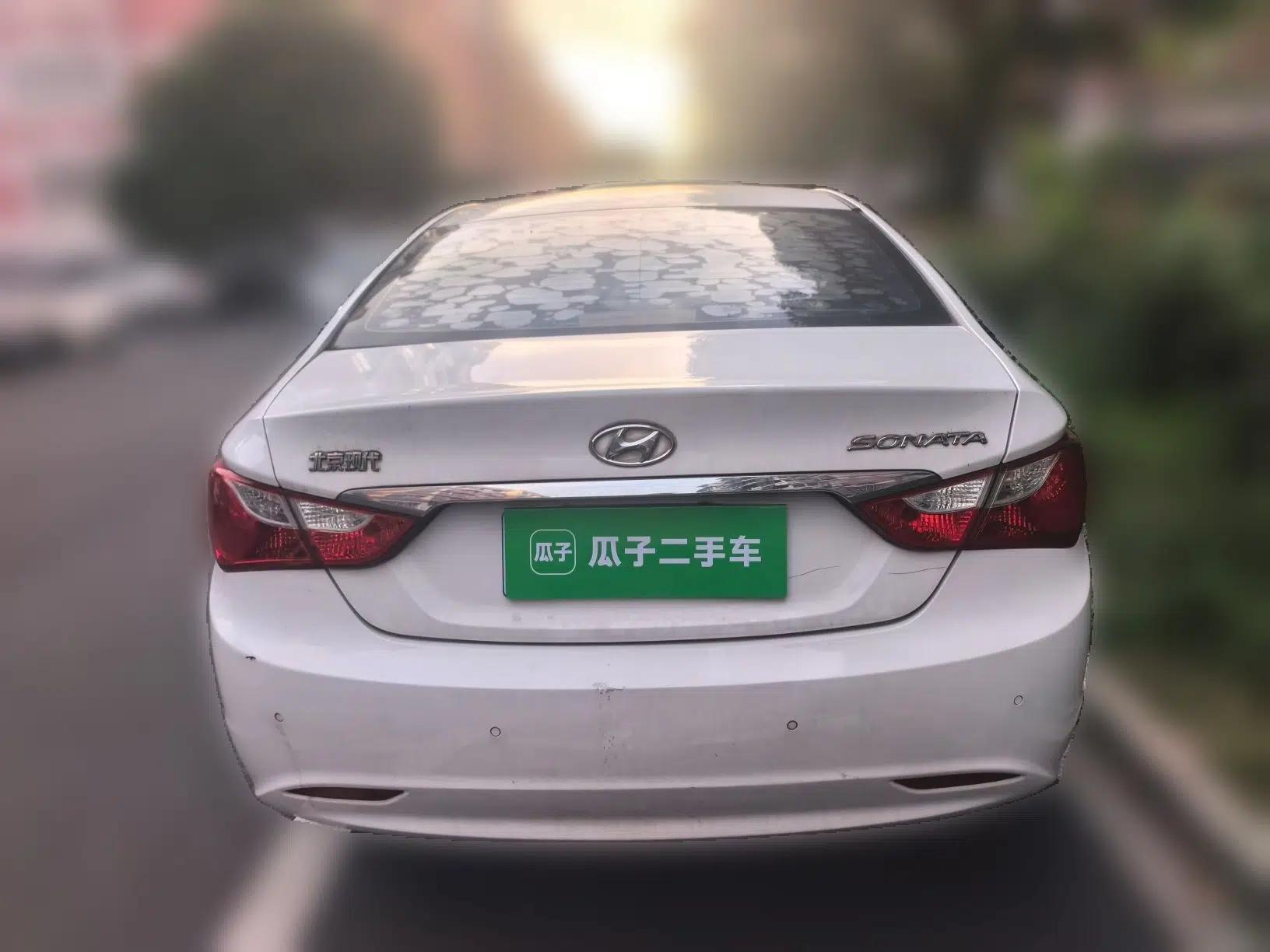 Hyundai Sonata 2013 2.0L Automatic Leading Edition — миниатюра 5