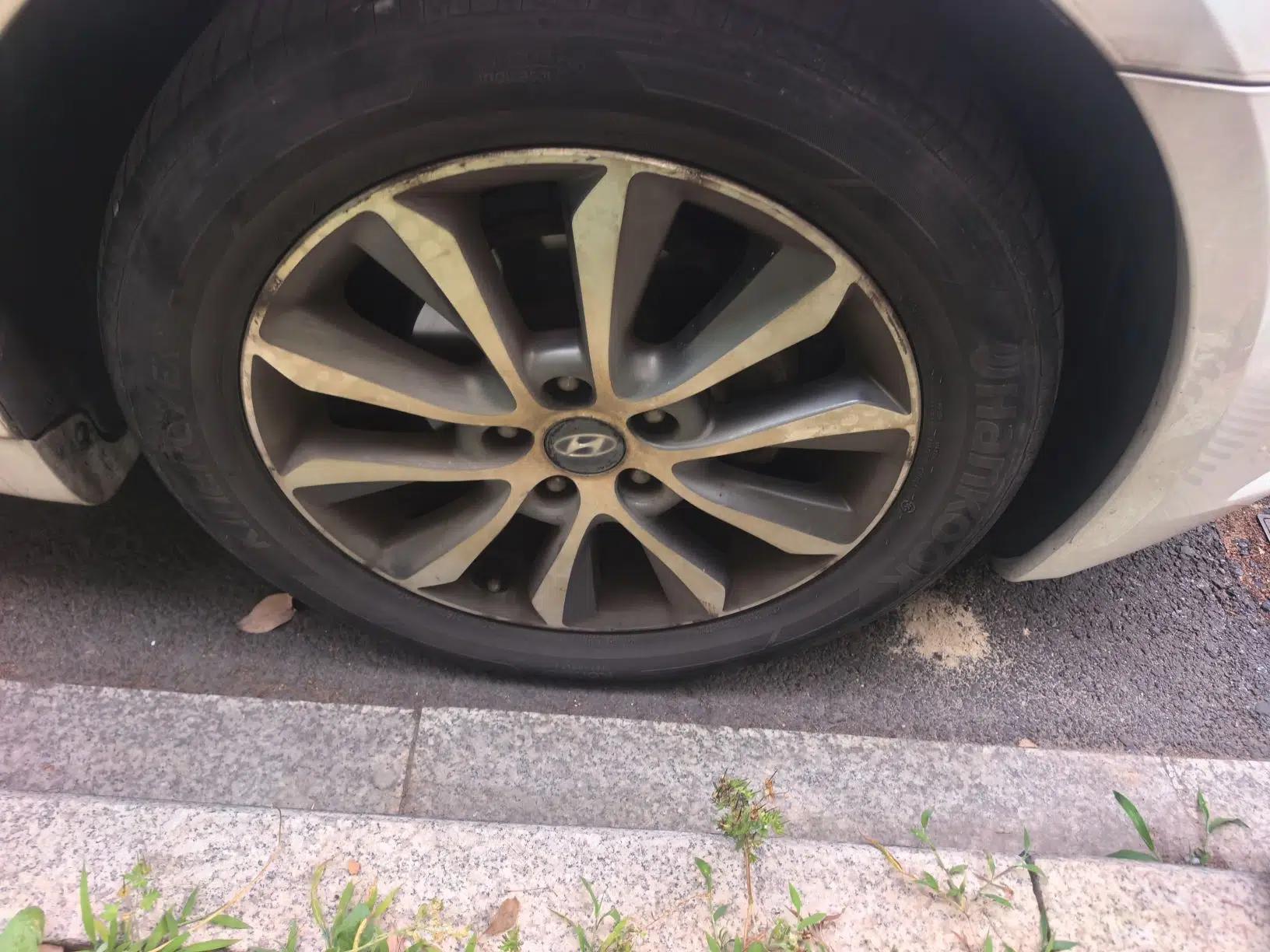 Hyundai Sonata 2013 2.0L Automatic Leading Edition — миниатюра 8