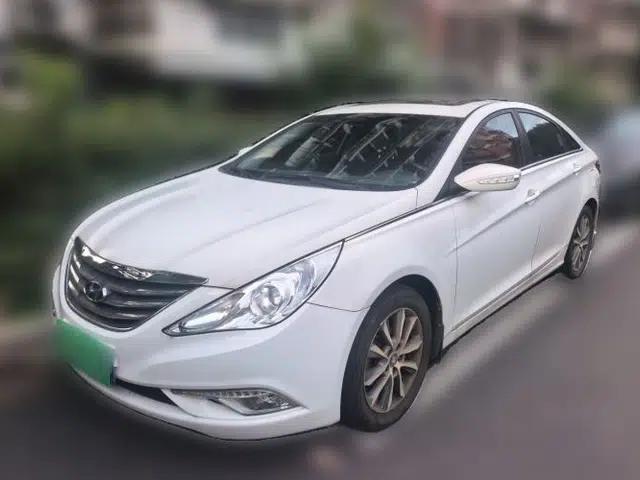 Hyundai Sonata 2013 2.0L Automatic Leading Edition