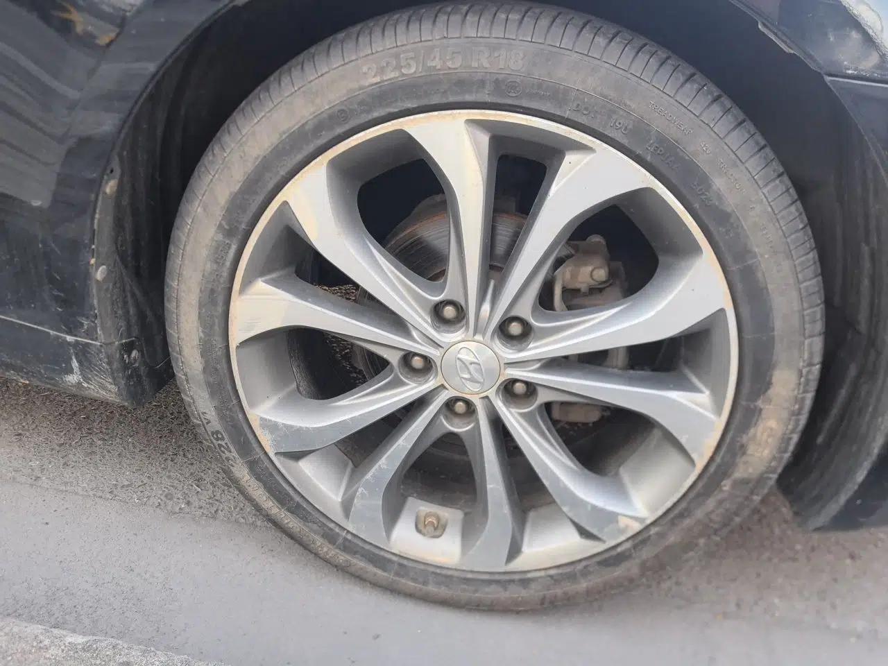 Hyundai Sonata 2013 2.4L Automatic Luxury Version China IV Standard — миниатюра 8