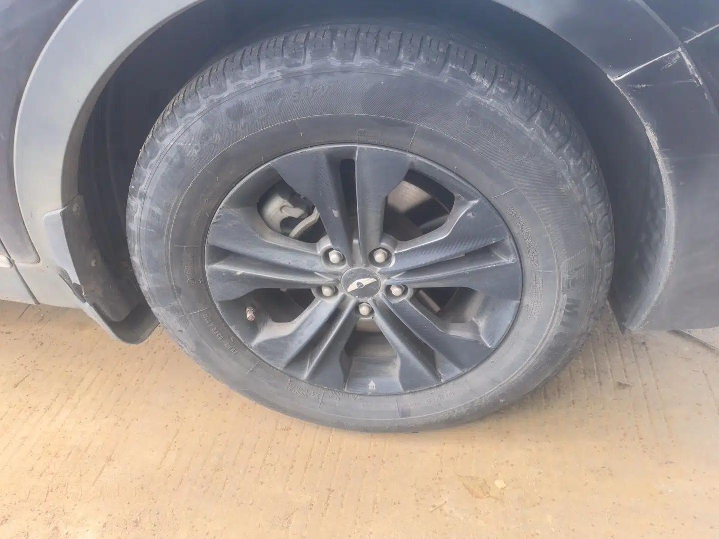 Hyundai Santa Fe 2013 2.4L Automatic Two-Wheel Drive Smart Version — миниатюра 8