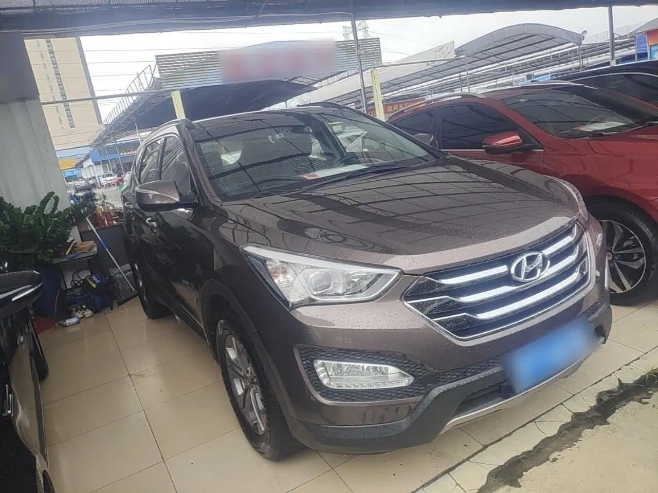 Hyundai Santa Fe 2013 2.4L Automatic Two-Wheel Drive Smart Version — миниатюра 3