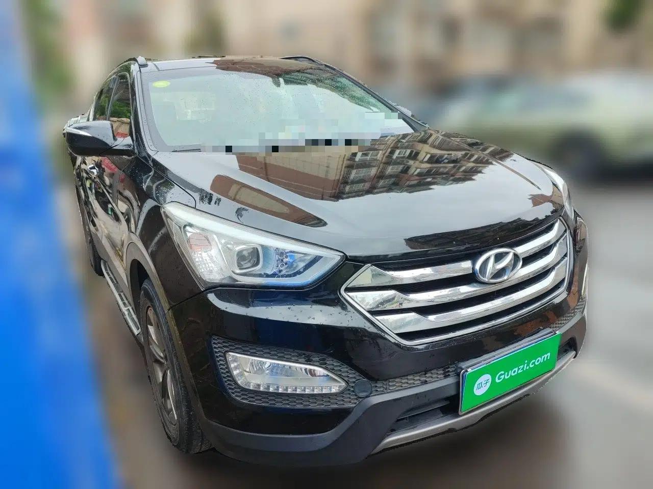 Hyundai Santa Fe 2013 2.4L Automatic Two-Wheel Drive Smart Version — миниатюра 3