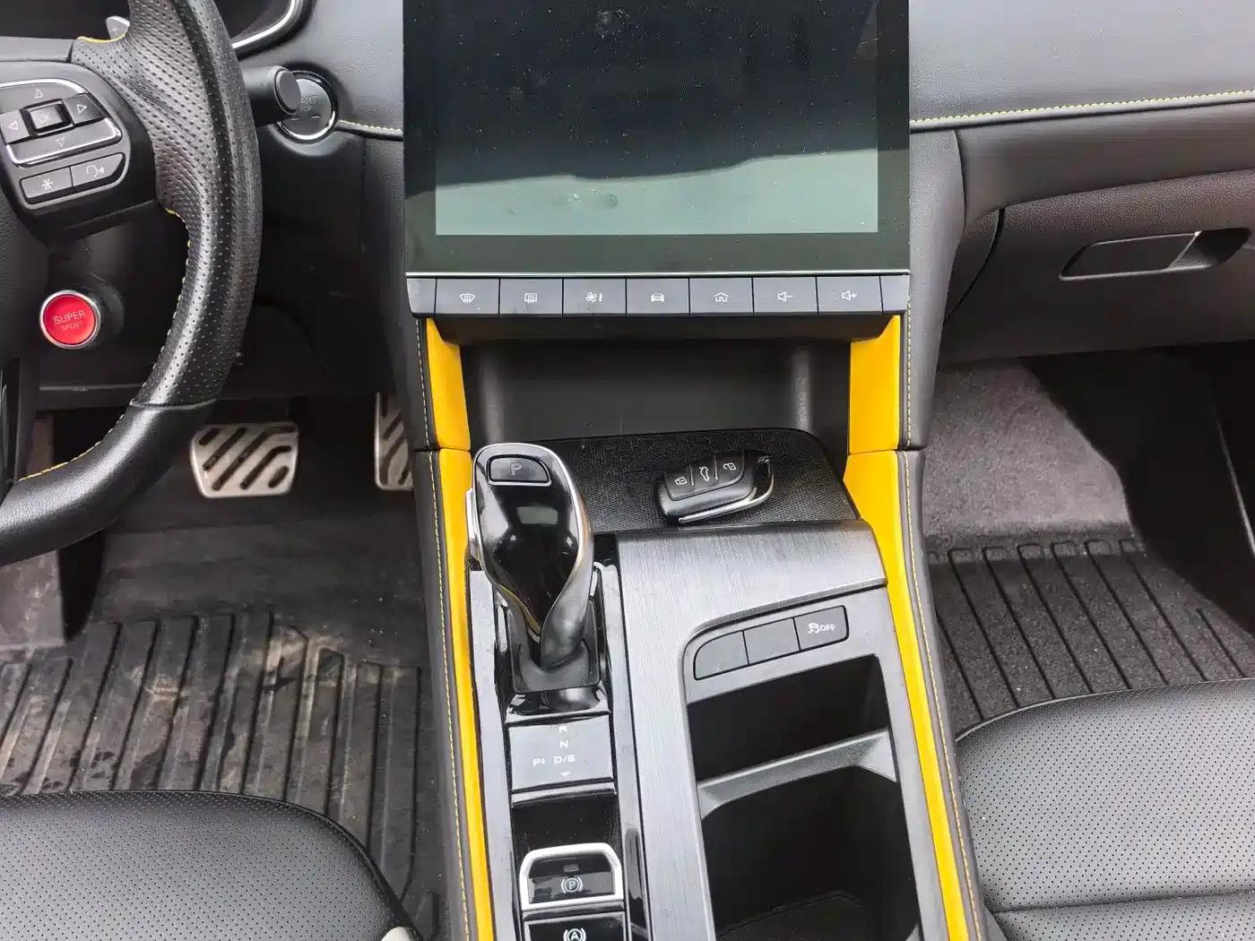 MG6 2021 Pro 1.5T Automatic Luxury Edition — миниатюра 13