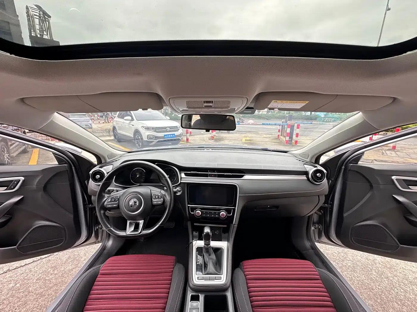 MG6 2019 20T Automatic Star Edition — миниатюра 13