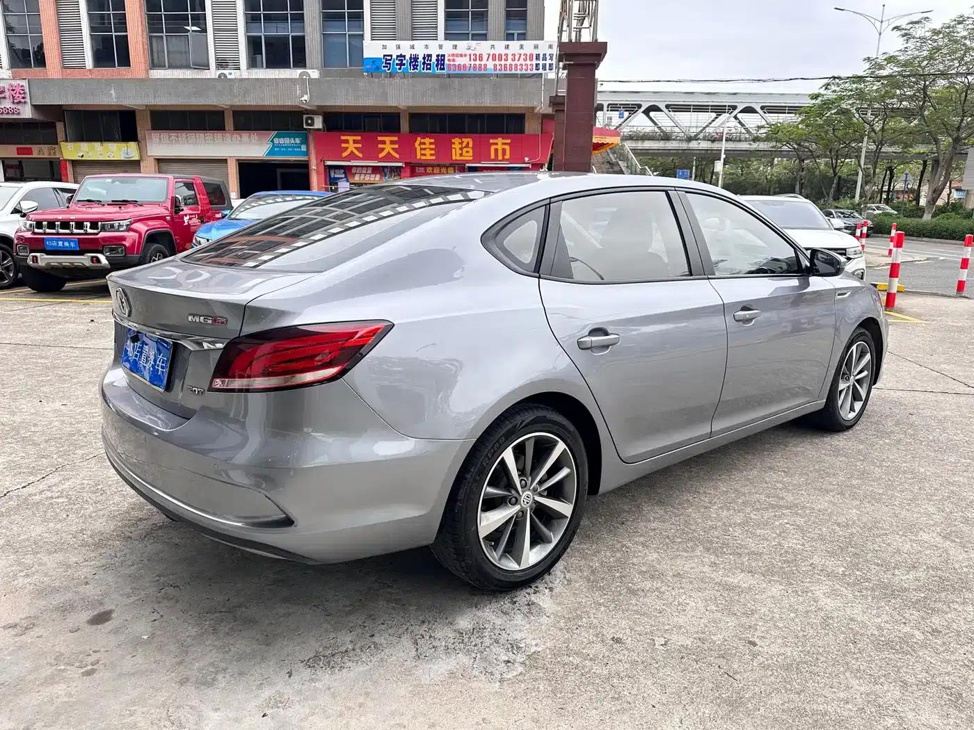 MG6 2019 20T Automatic Star Edition — миниатюра 6