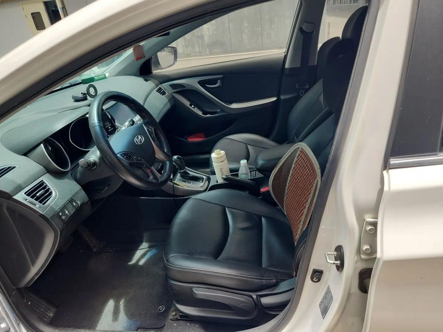 Hyundai Elantra (5th Generation / Langdong) 2016 1.6L Automatic Prestige Model — миниатюра 16