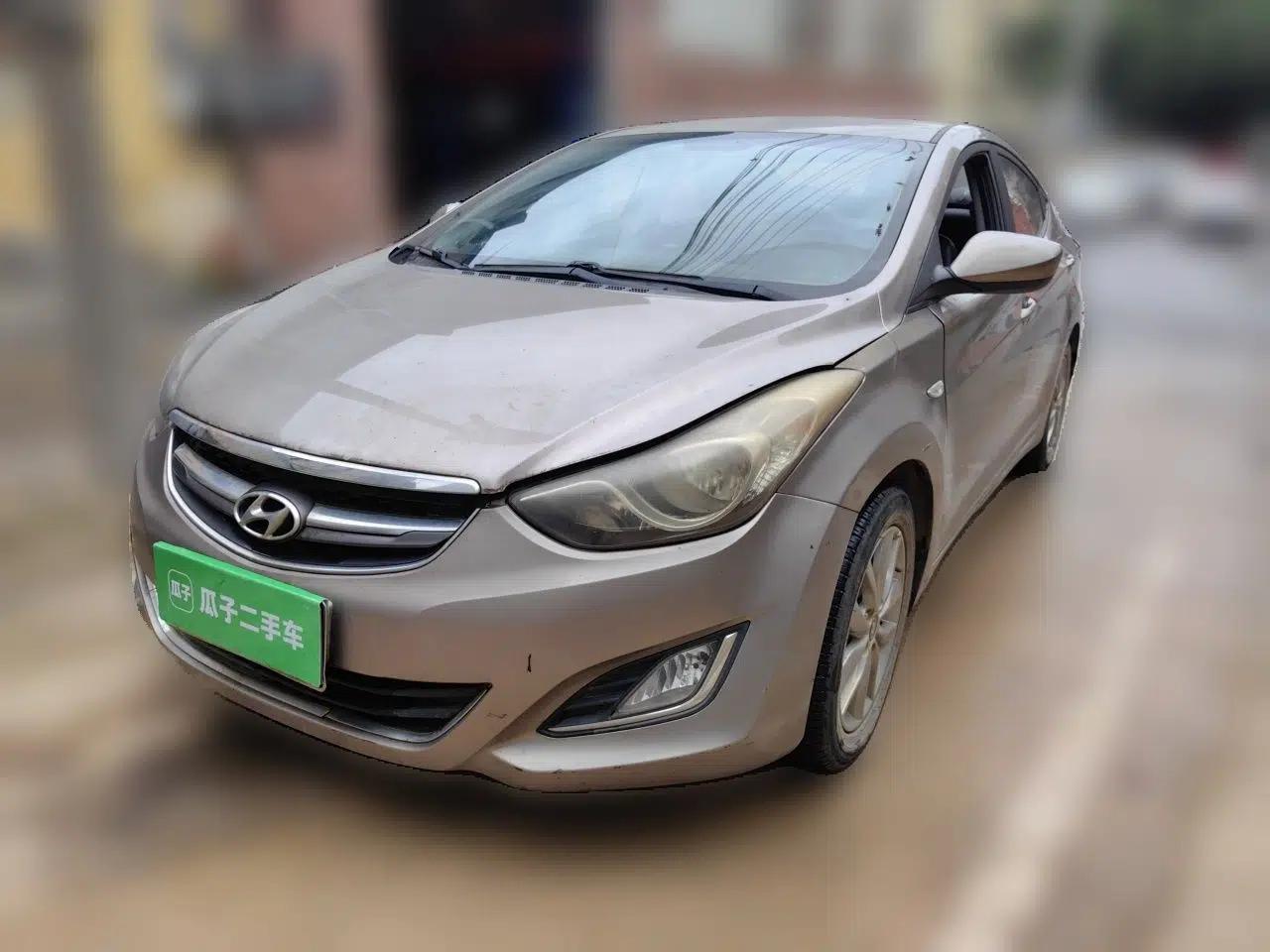 Hyundai Elantra (5th Generation / Langdong) 2015 1.6L Automatic Fashion Model — миниатюра 1
