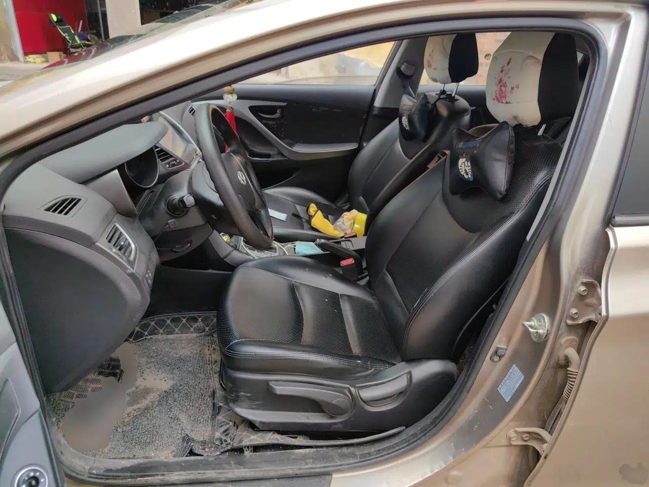 Hyundai Elantra (5th Generation / Langdong) 2015 1.6L Automatic Fashion Model — миниатюра 16