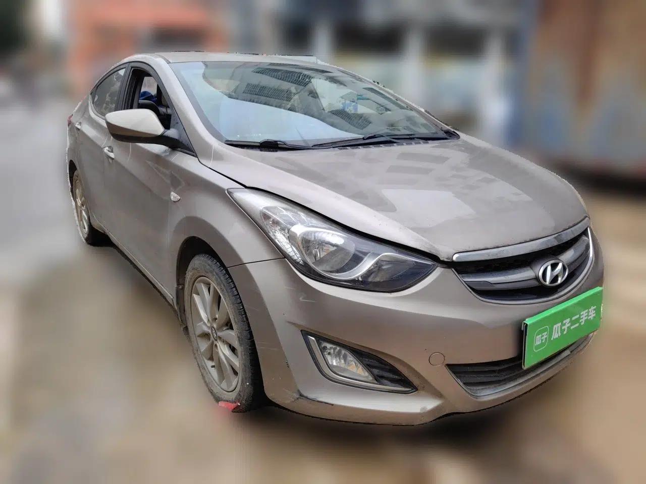Hyundai Elantra (5th Generation / Langdong) 2015 1.6L Automatic Fashion Model — миниатюра 3