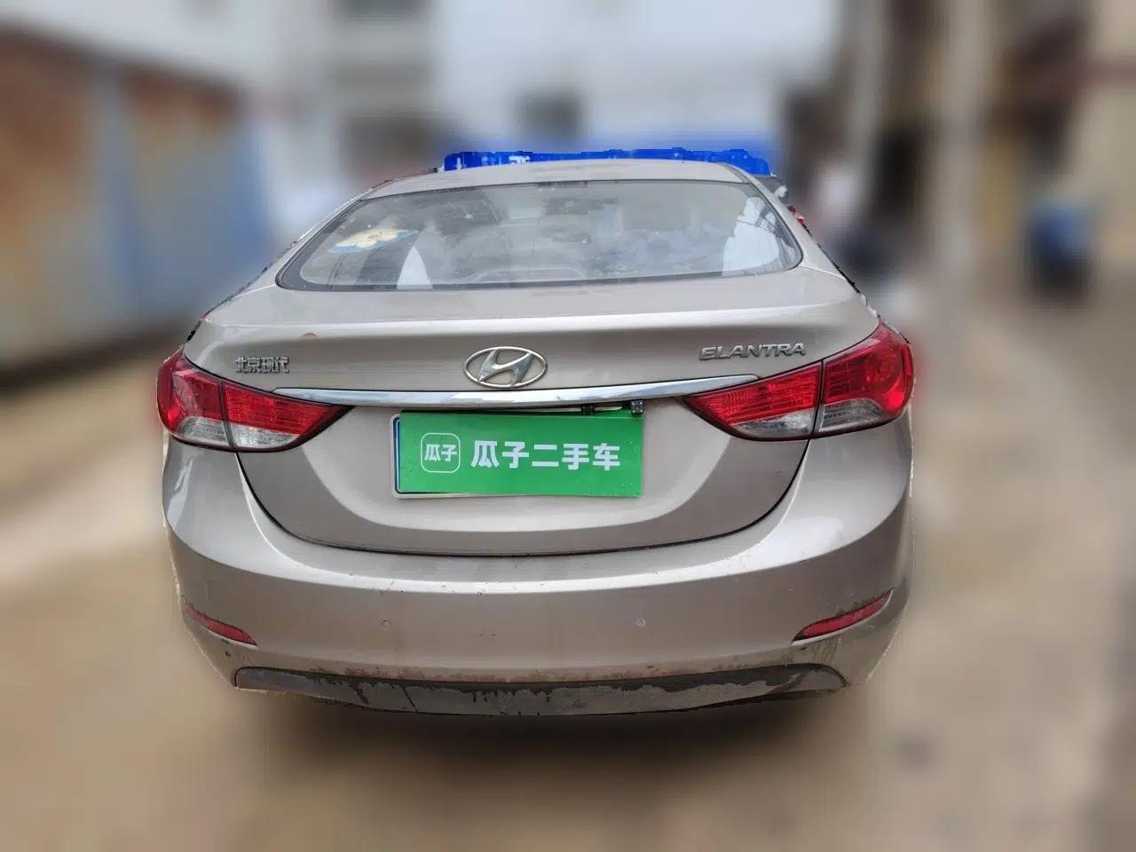 Hyundai Elantra (5th Generation / Langdong) 2015 1.6L Automatic Fashion Model — миниатюра 5