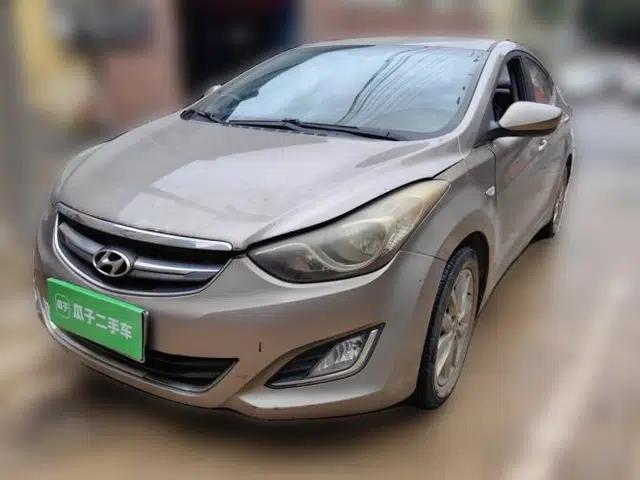 Hyundai Elantra (5th Generation / Langdong) 2015 1.6L Automatic Fashion Model