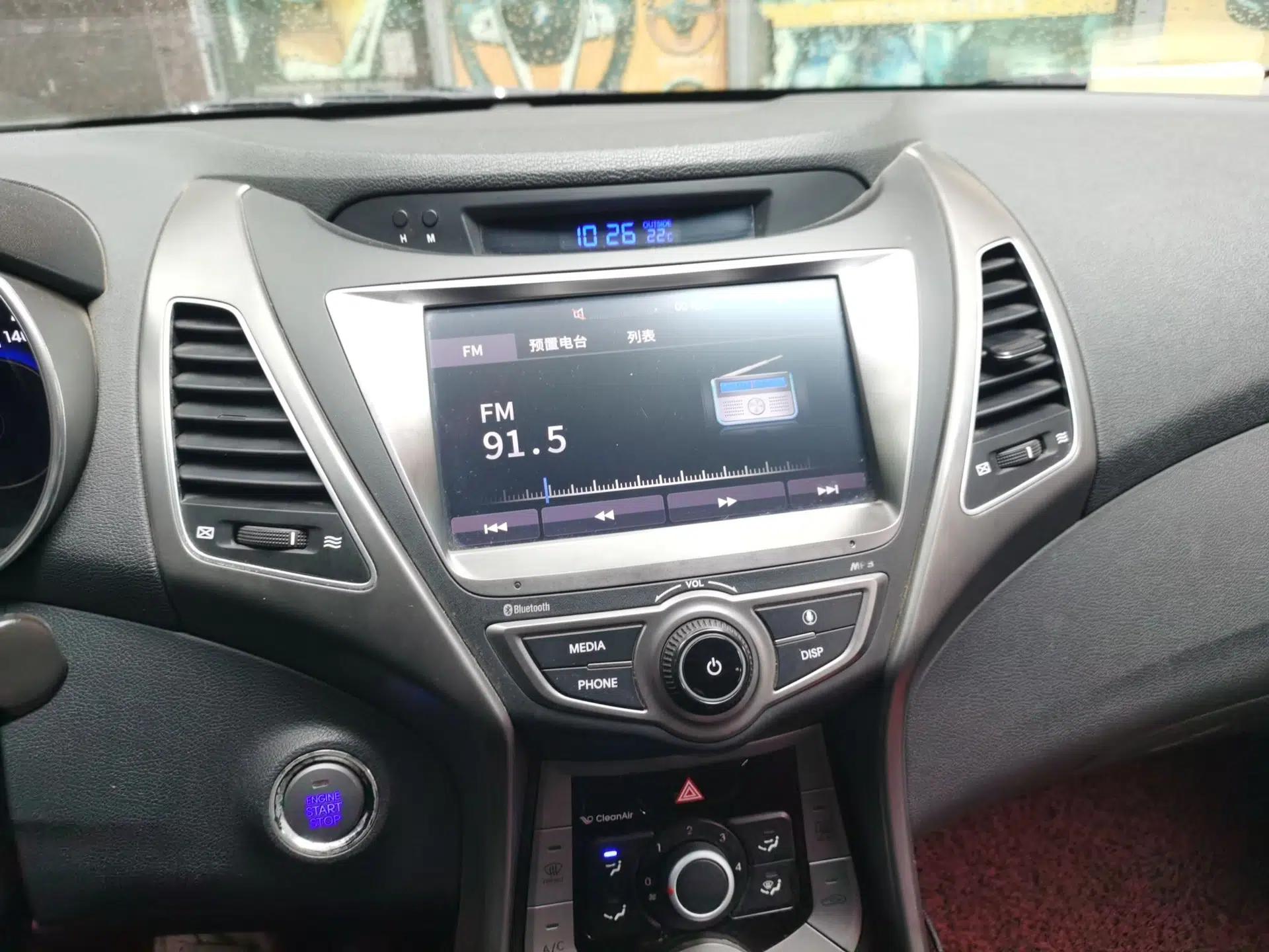 Hyundai Elantra (5th Generation / Langdong) 2016 1.6L Manual Luxury Model — миниатюра 14