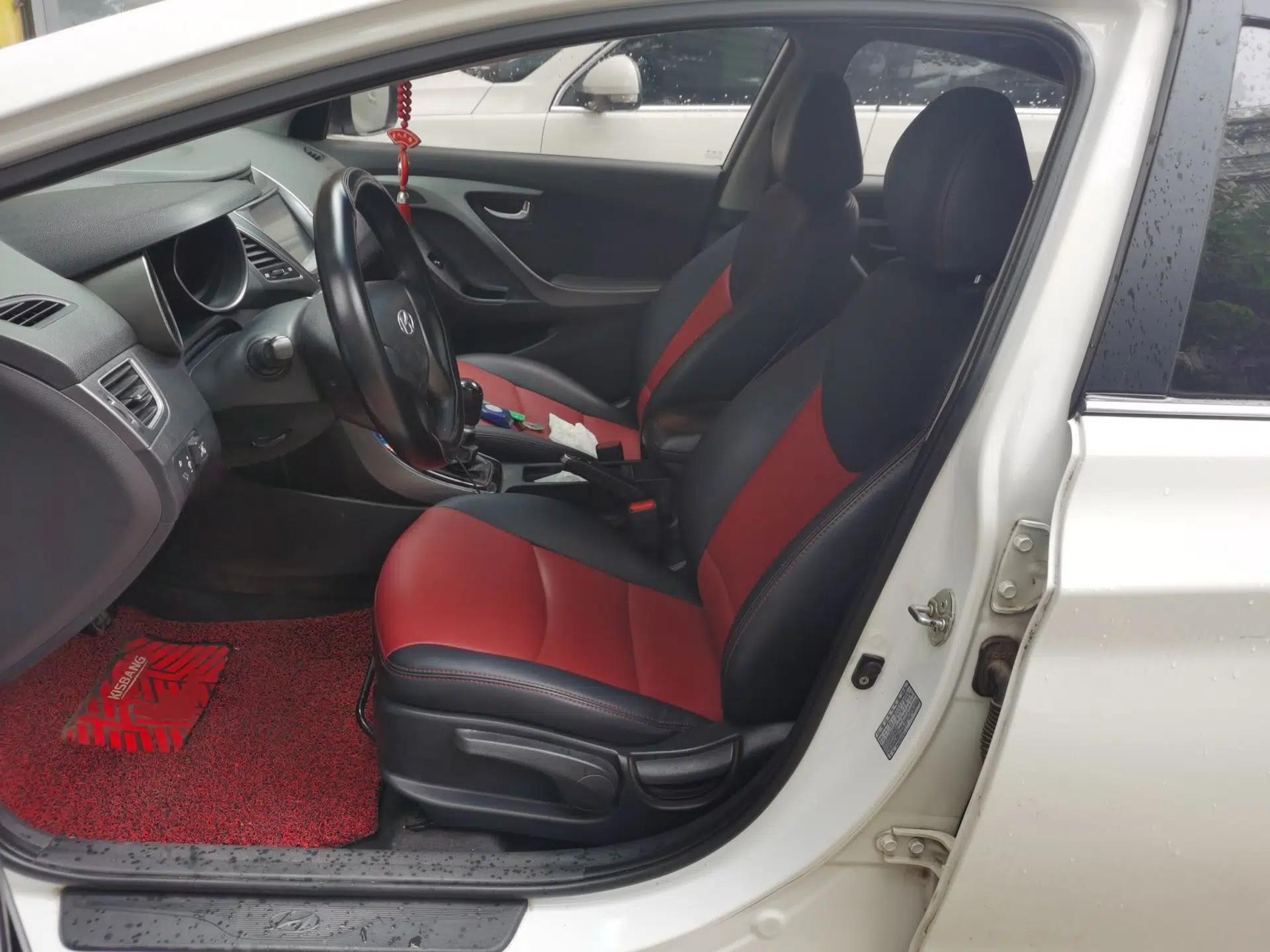 Hyundai Elantra (5th Generation / Langdong) 2016 1.6L Manual Luxury Model — миниатюра 16