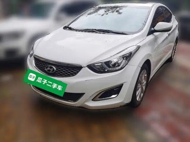 Hyundai Elantra (5th Generation / Langdong) 2016 1.6L Manual Luxury Model