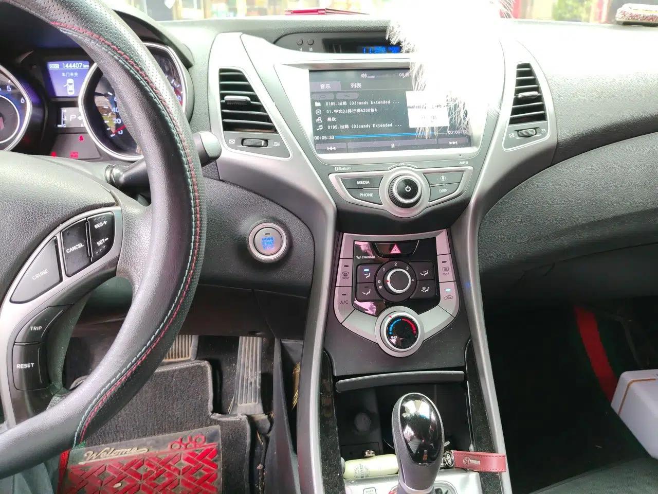 Hyundai Elantra (5th Generation / Langdong) 2016 1.6L Automatic Prestige Model — миниатюра 14