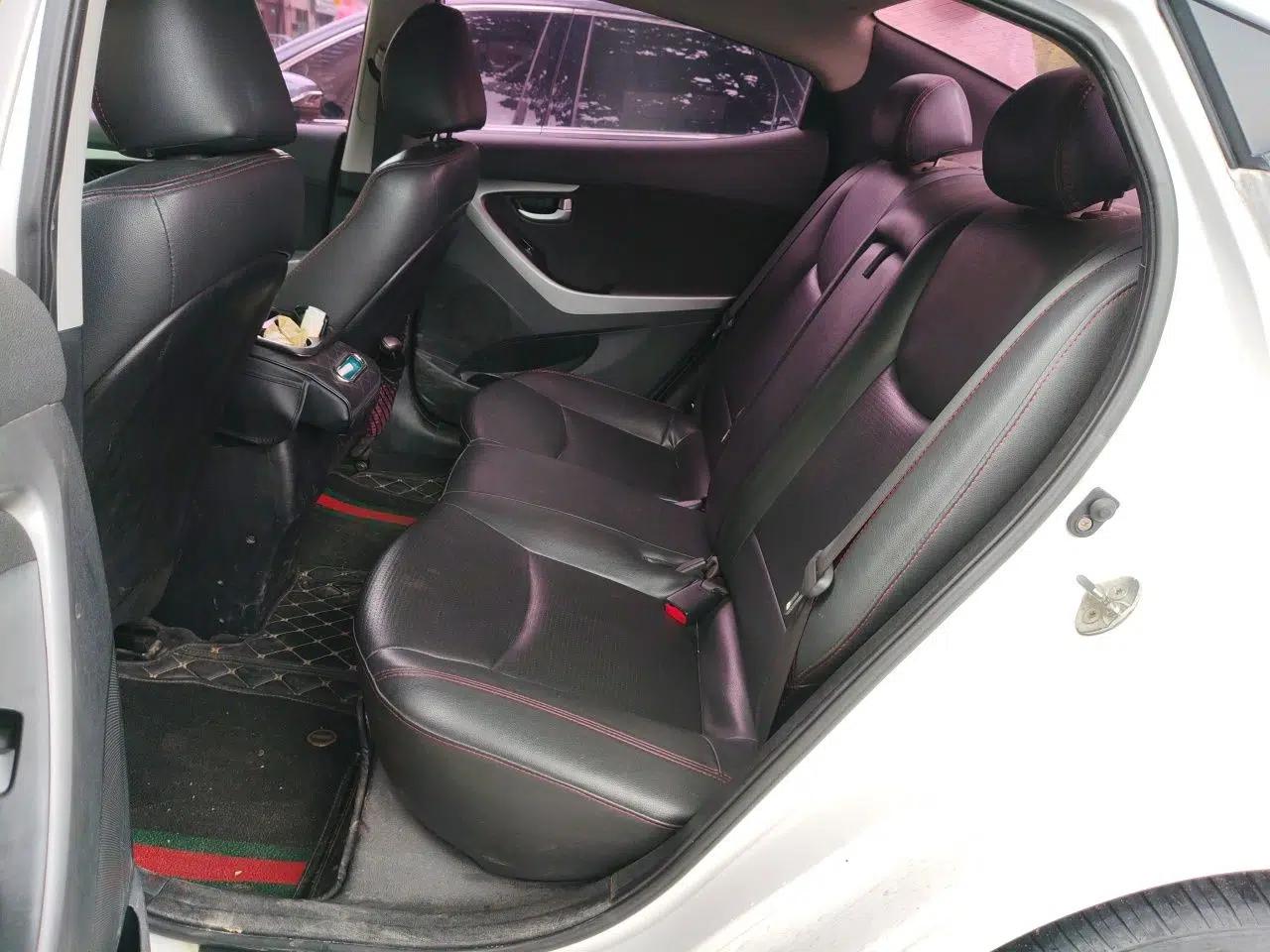 Hyundai Elantra (5th Generation / Langdong) 2016 1.6L Automatic Prestige Model — миниатюра 18