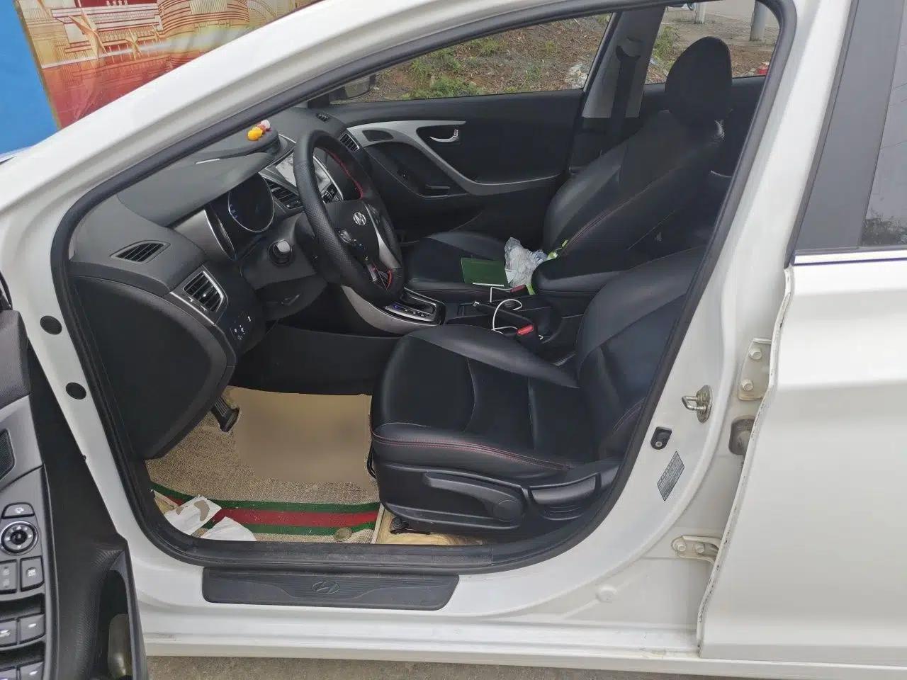 Hyundai Elantra (5th Generation / Langdong) 2016 1.6L Automatic Prestige Model — миниатюра 16