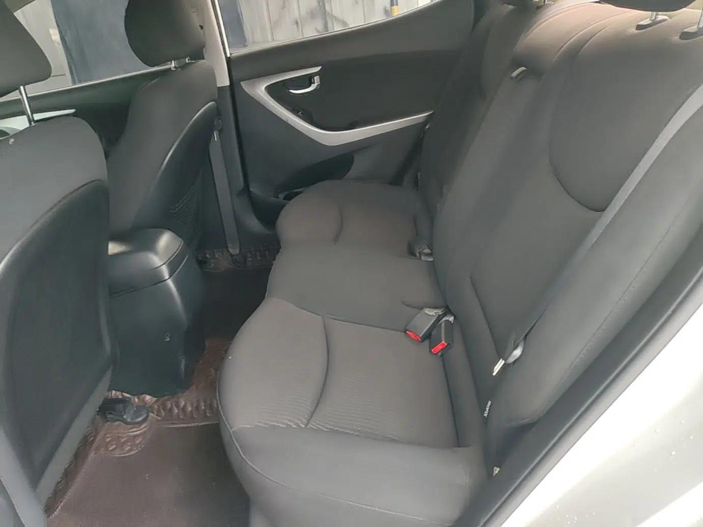 Hyundai Elantra (5th Generation / Langdong) 2016 1.6L Automatic Prestige Model — миниатюра 20