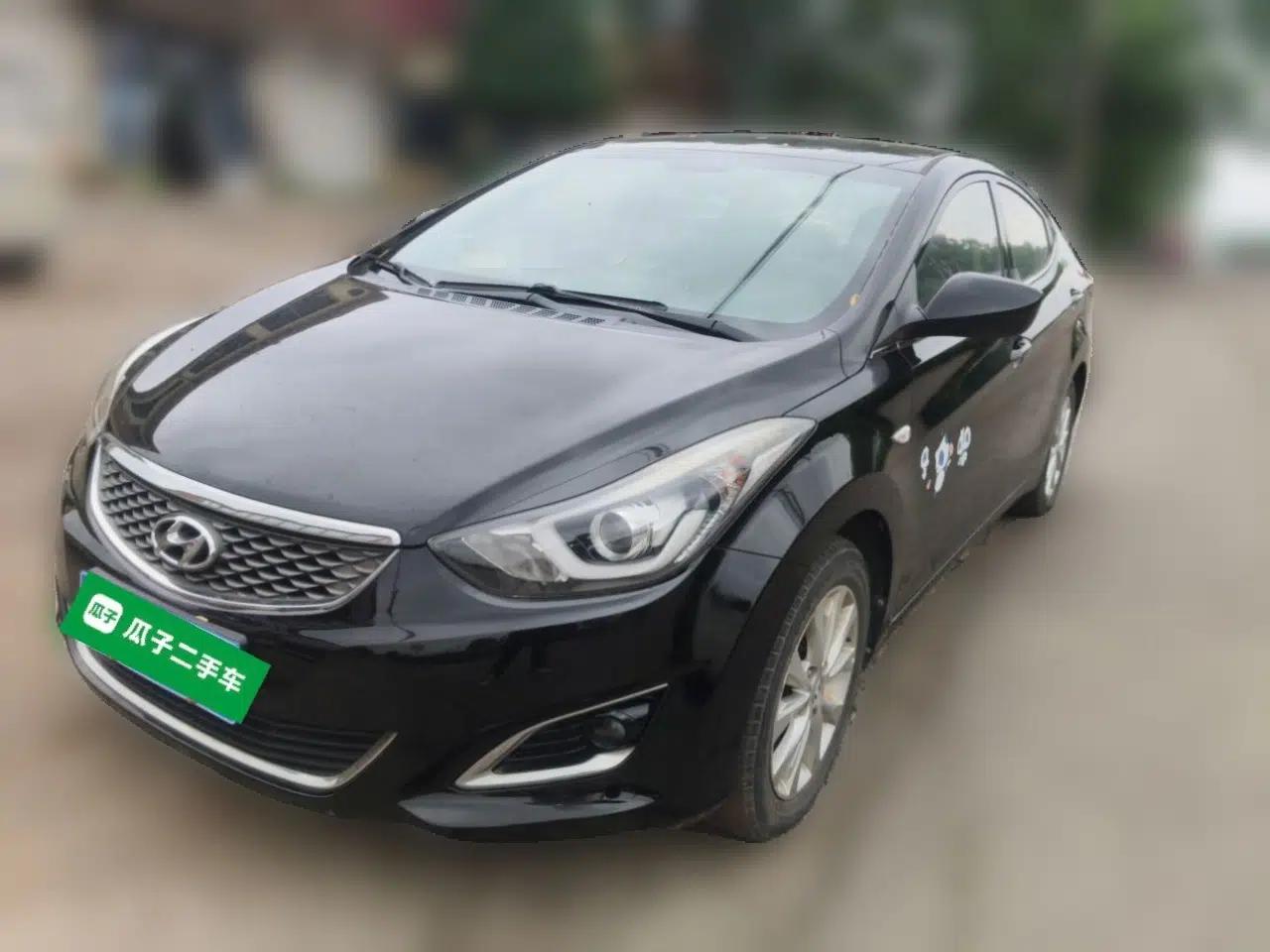 Hyundai Elantra (5th Generation / Langdong) 2016 1.6L Manual Fashion Edition — миниатюра 1