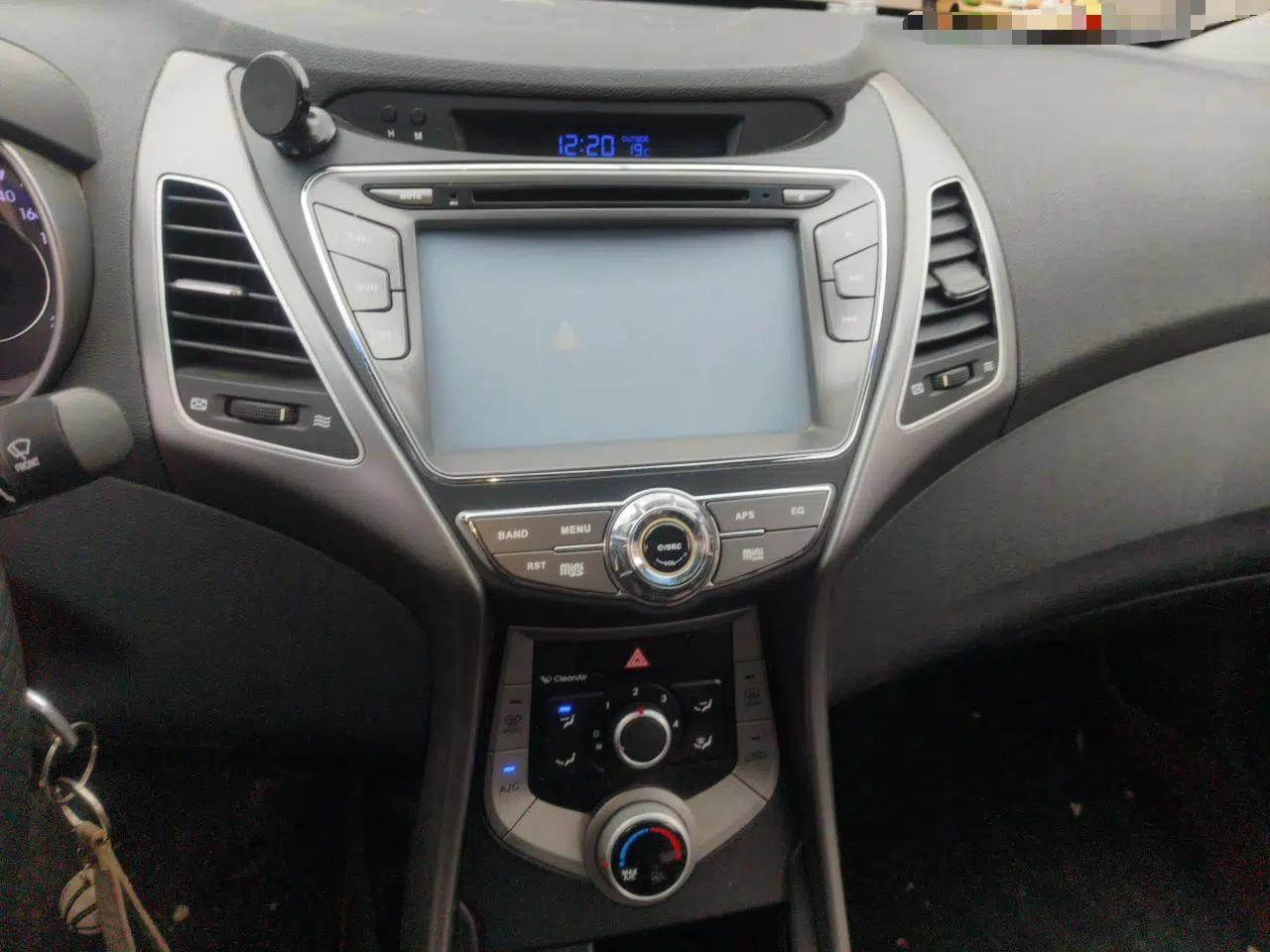 Hyundai Elantra (5th Generation / Langdong) 2016 1.6L Manual Fashion Edition — миниатюра 14