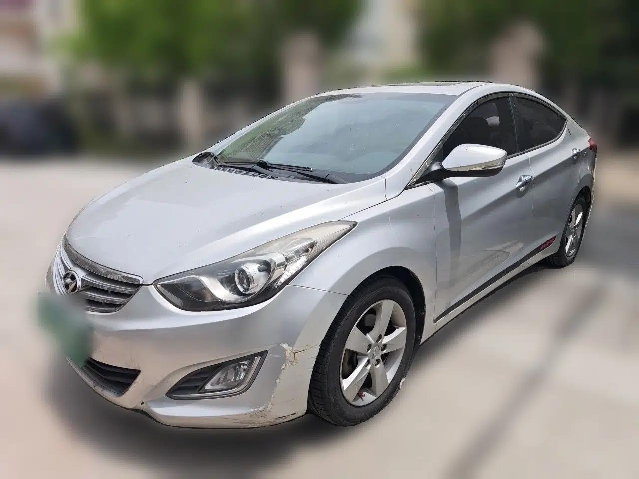 Hyundai Elantra (5th Generation / Langdong) 2013 1.6L Automatic Leading Model — миниатюра 1