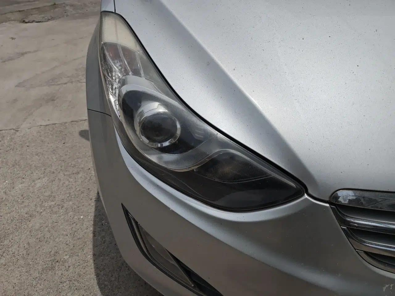 Hyundai Elantra (5th Generation / Langdong) 2013 1.6L Automatic Leading Model — миниатюра 7