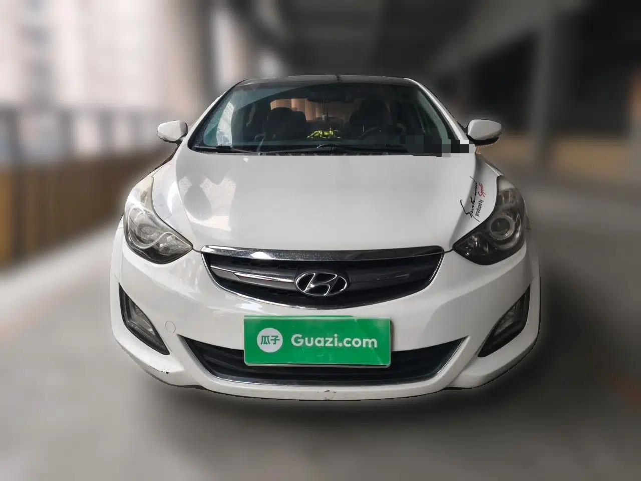 Hyundai Elantra (5th Generation / Langdong) 2015 1.6L Automatic Luxury Model — миниатюра 2