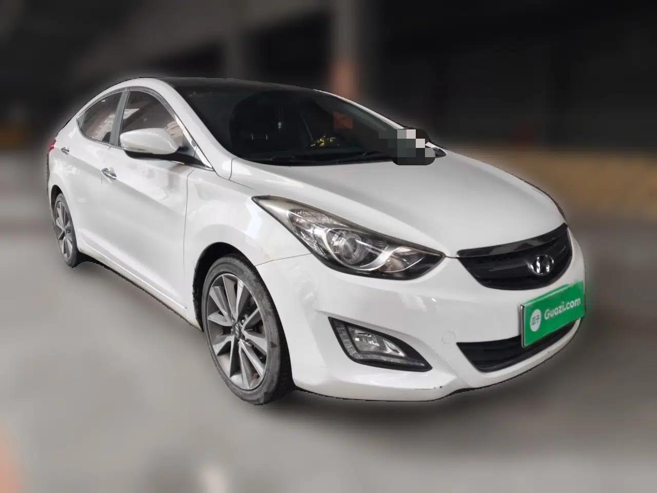 Hyundai Elantra (5th Generation / Langdong) 2015 1.6L Automatic Luxury Model — миниатюра 3