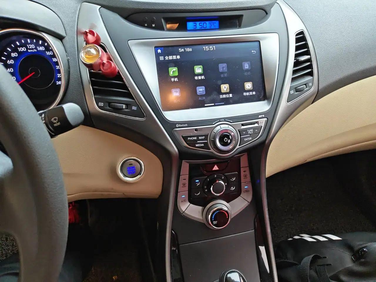 Hyundai Elantra (5th Generation / Langdong) 2013 1.6L Automatic Leading Model — миниатюра 14