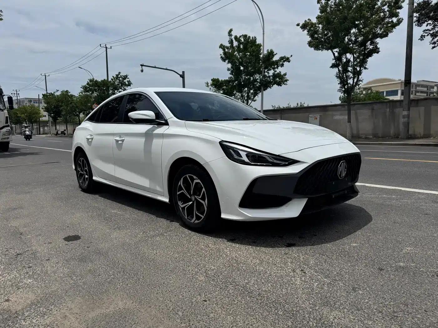MG5 2021 180DVVT CVT Youth Style Edition — миниатюра 2