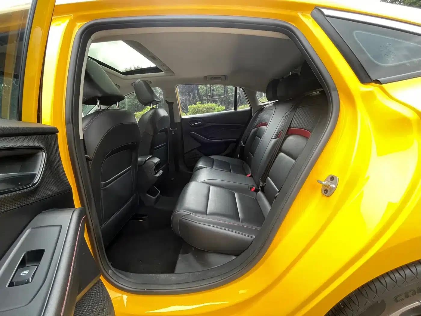 MG5 2021 180DVVT CVT Youth Style Edition — миниатюра 12
