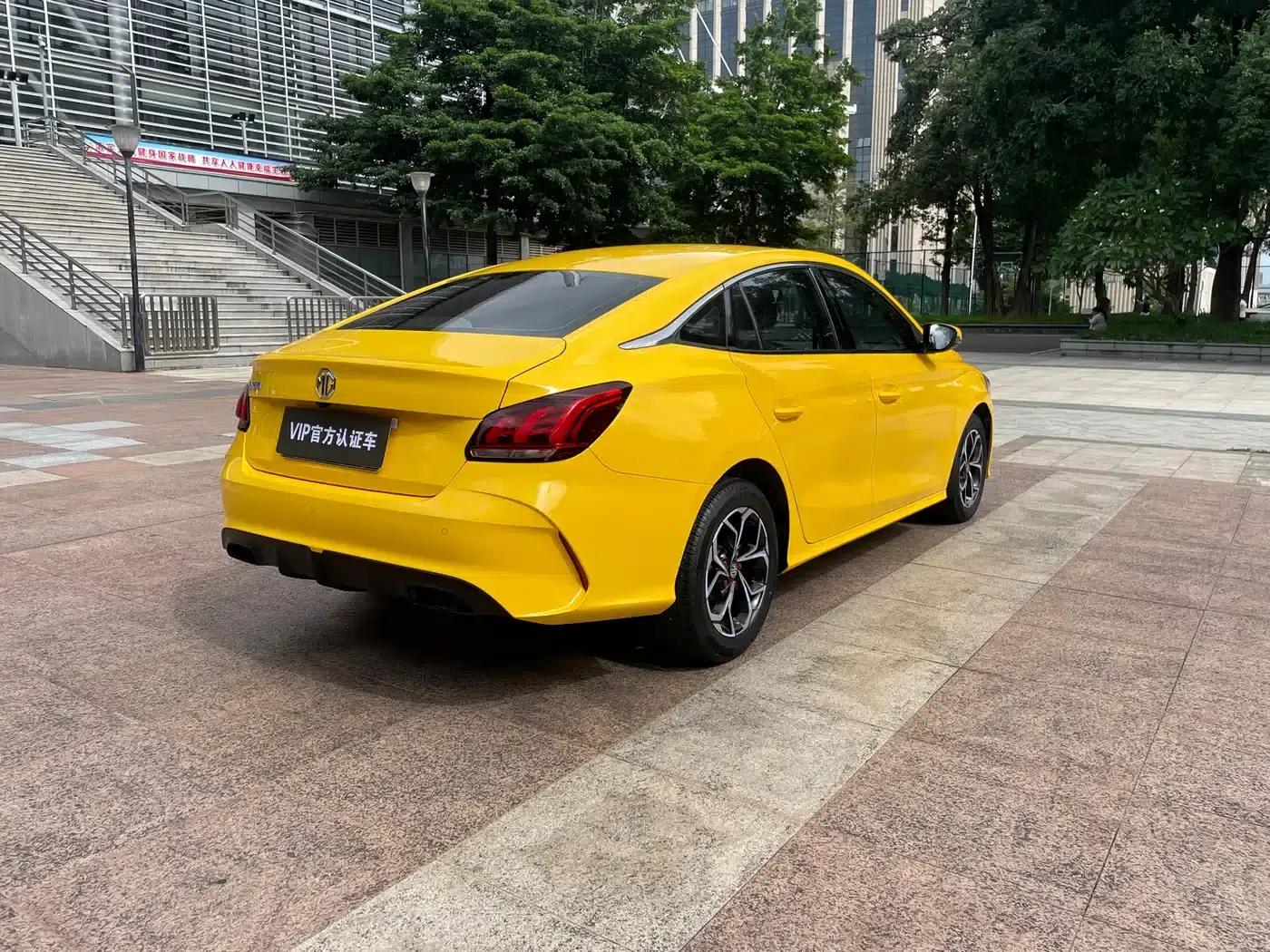 MG5 2021 180DVVT CVT Youth Style Edition — миниатюра 6